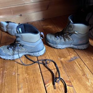 Danner Vital Trail Hiking Boots Men’s Sz 10